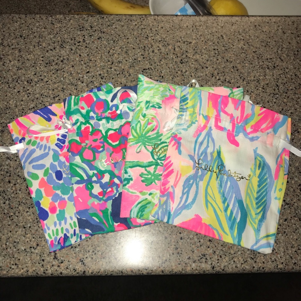 Lily Pulitzer jewelry bags (4)